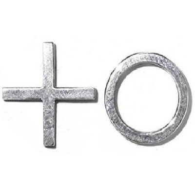 Серьги пусеты Крестики - нолики, серебро 925 — символ креатива и самовыражения